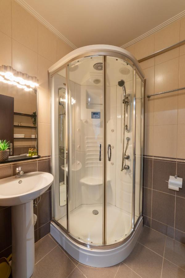 Nobel: Premium Two-Room Apartment In Bucharest'S City Center! Dış mekan fotoğraf